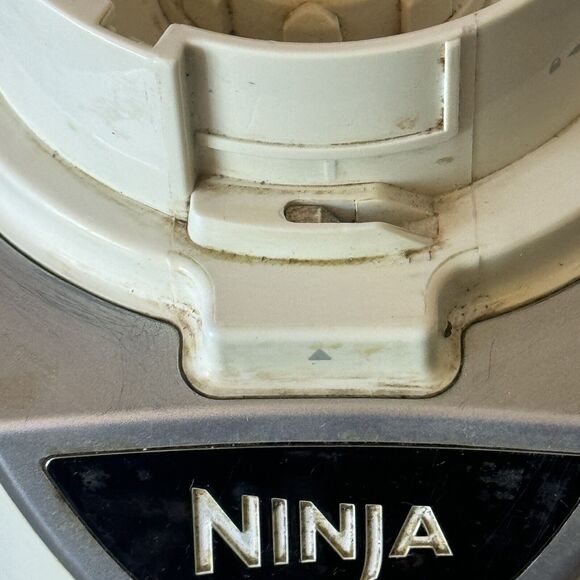Ninja kitchen Blender System Pulse Model BL 204 30 700 Watts Tested Motor Only - Picture 16 of 16
